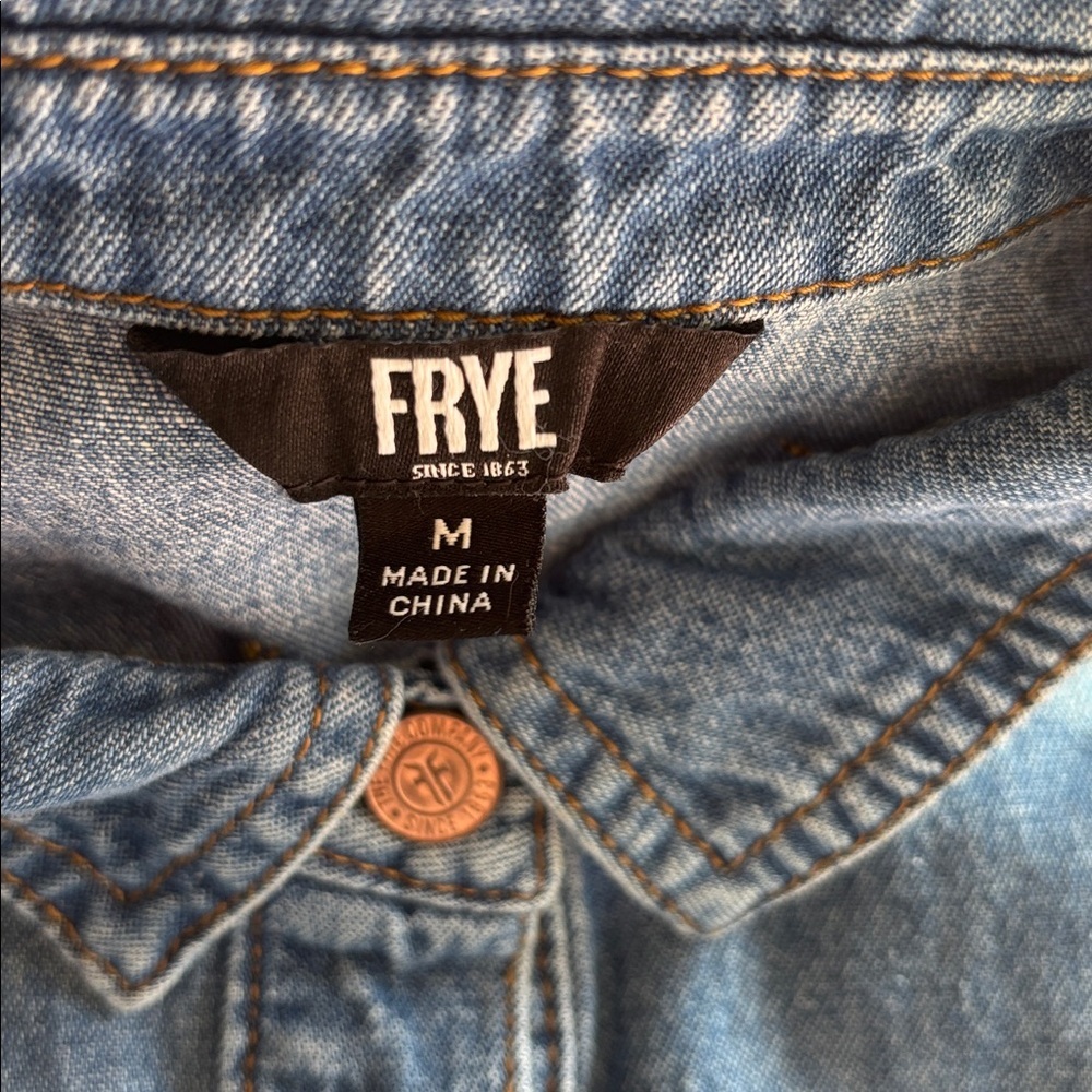 FRYE NWOT Women’s Denim Button Front Dress, Chest & Side Pockets 😍 - Picture 8 of 9